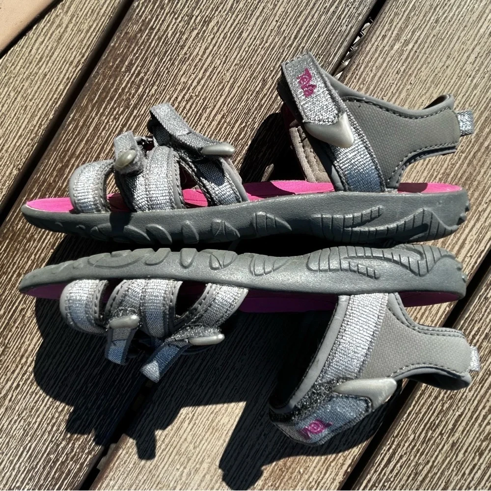 Teva Shockpad Tierra Kids' Glittery Gray Silver Pink Adjustable Sandals Size 2